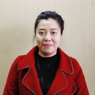 Cử nhân ngôn ngữ. Loan Vũ